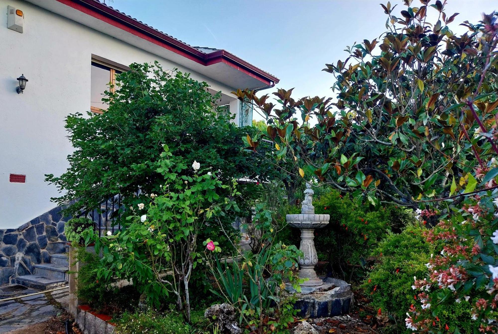 El Jardin De Dora Chalet A 10 Minutos De Blanes Tordera Ngoại thất bức ảnh